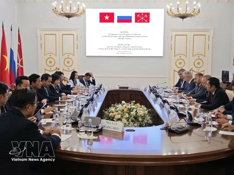Hanoi seeks cooperation with Russian localities in developing urban railways Hanoi seeks cooperation with Russian localities in developing urban railways