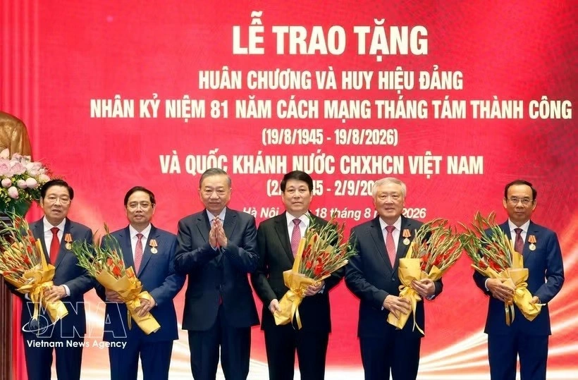Party General Secretary, President To Lam: Best tribute to previous generations is responsibility, action of today’s generation Party General Secretary, President To Lam: Best tribute to previous generations is responsibility, action of today’s generation