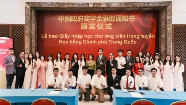 Chinese Embassy in Vietnam: Sowing seeds of knowledge, nurturing the future of Vietnam-China relations