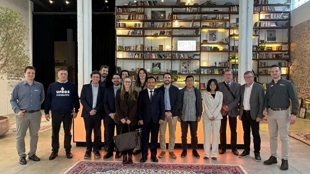 Vietnam-Brazil foster cooperation in innovation and digital transformation