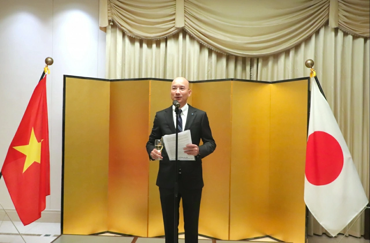 Dr. Nghiem Viet Huong receives Order of the Rising Sun, marking a journey of fostering Vietnam-Japan friendship Dr. Nghiem Viet Huong receives Order of the Rising Sun, marking a journey of fostering Vietnam-Japan friendship