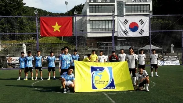 Futsal Tournament connects Vietnamese business community in Busan