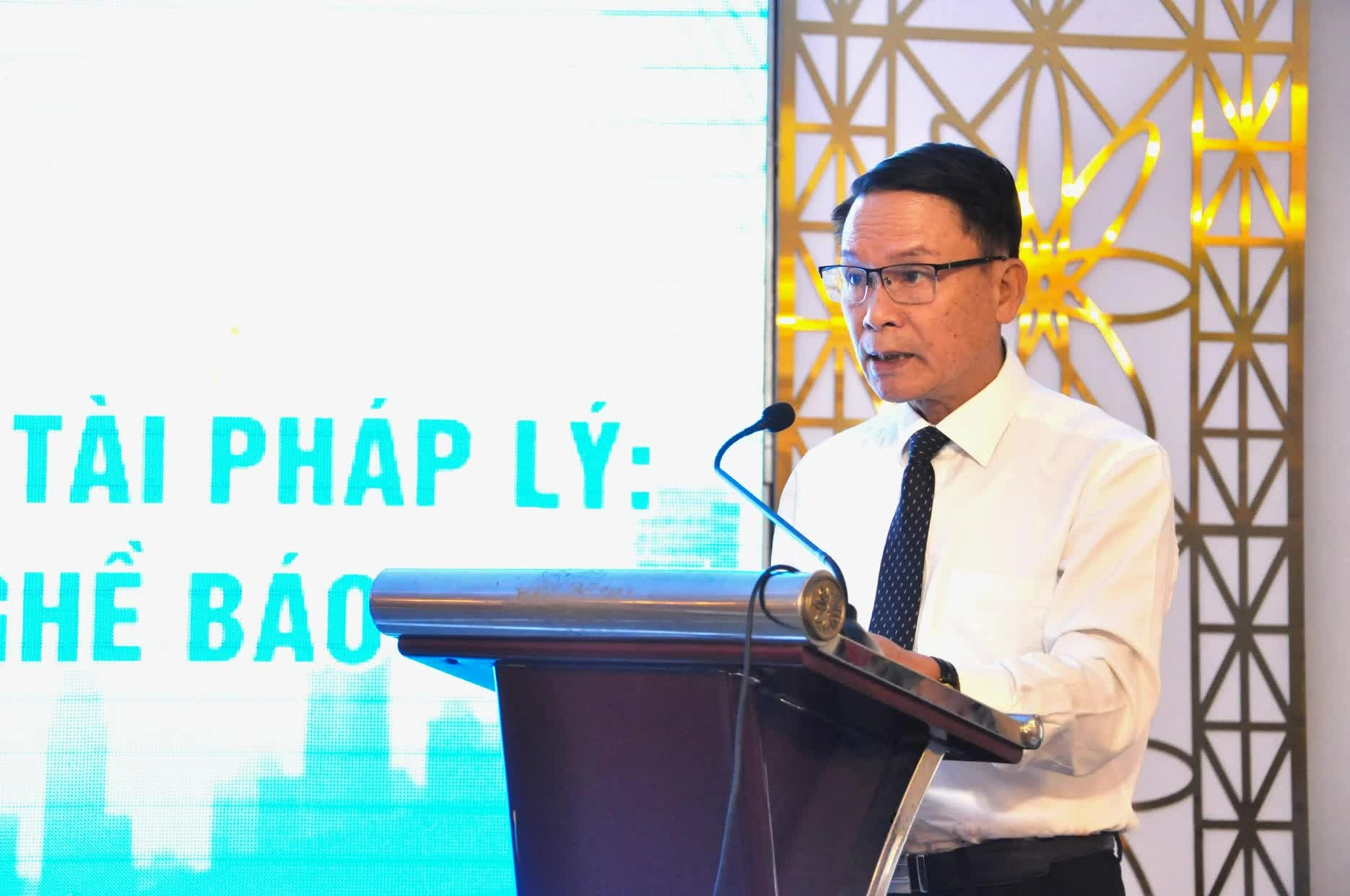 Vietnam’s new Press Law raises legal and ethical standards for journalism in the digital age: Seminar
