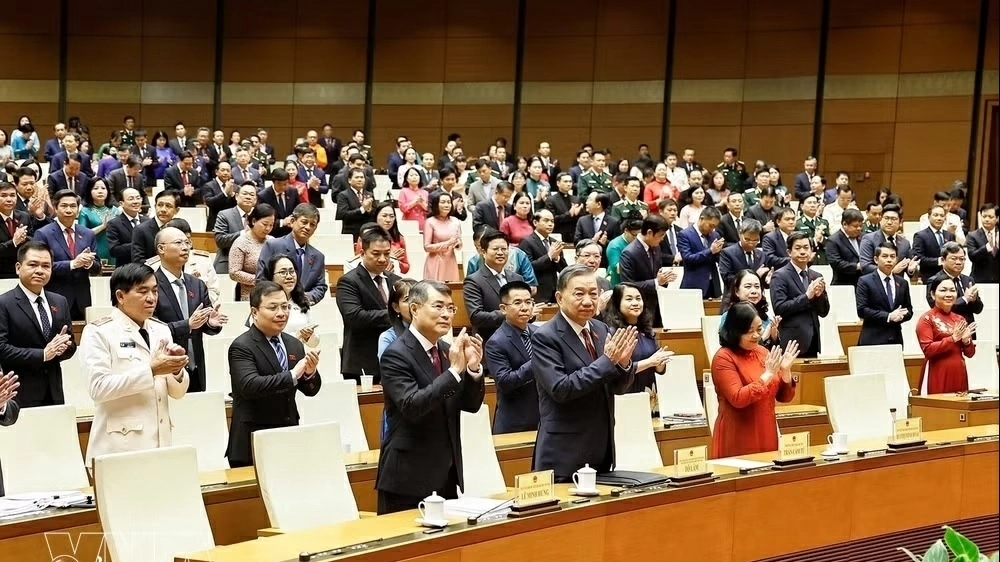 16th National Assembly wraps up first extraordinary session in Hanoi