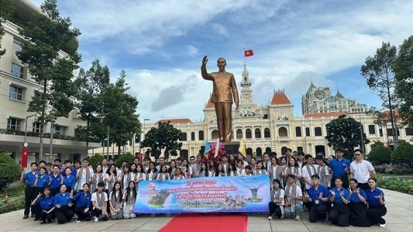 Summer Camp connects young generations with their roots in Ho Chi Minh City