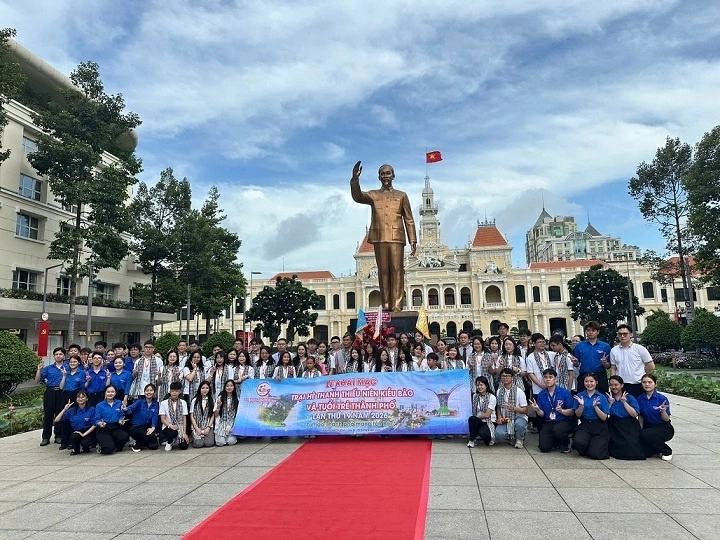 Summer Camp connects young generations with their roots in Ho Chi Minh City