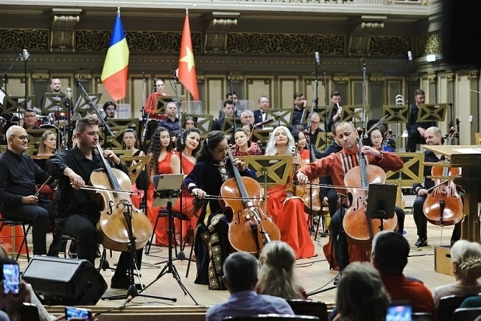 Impressive Friendship Concert celebrating Vietnam's National Day in Romania Impressive Friendship Concert celebrating Vietnam's National Day in Romania