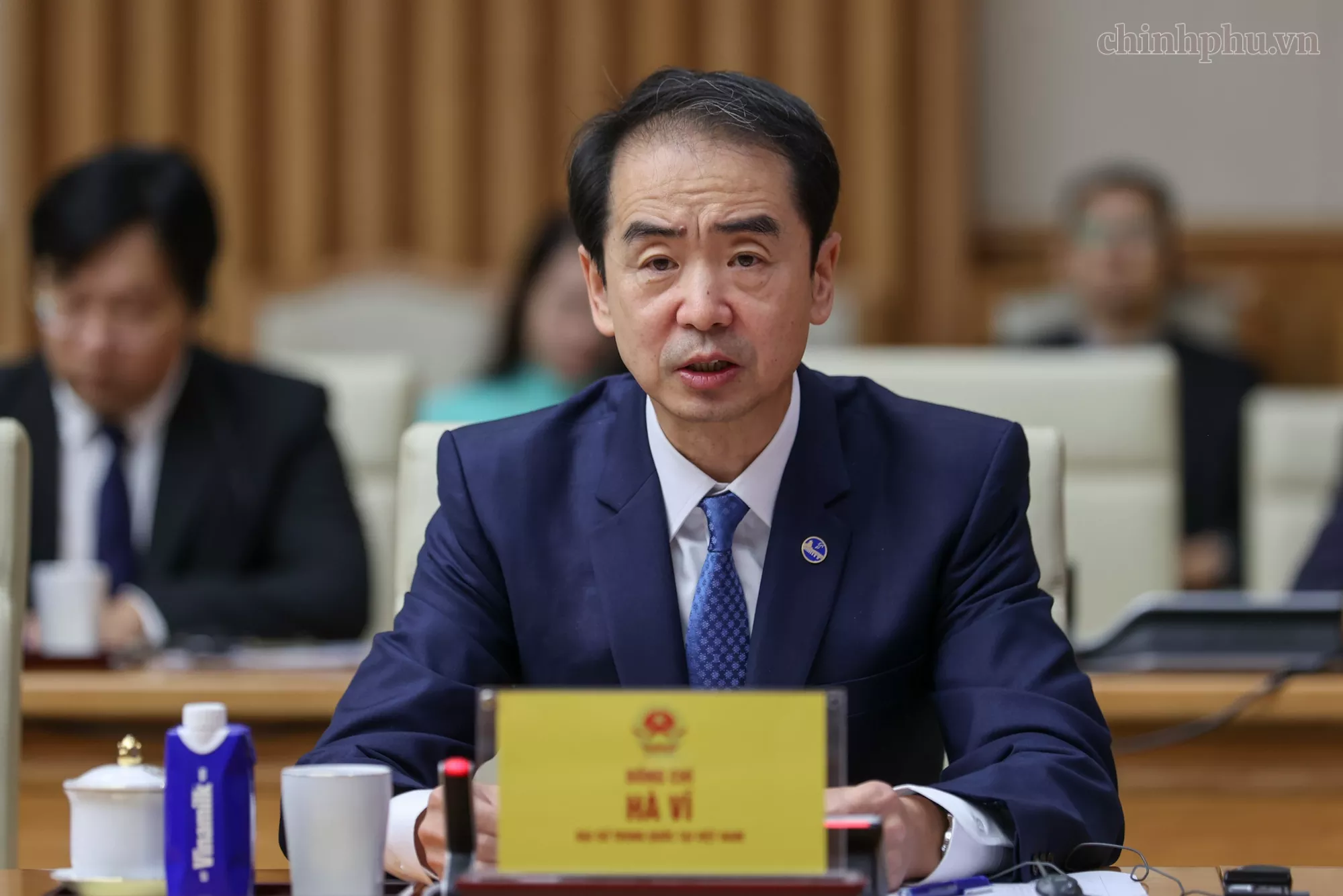 Prime Minister Le Minh Hung urges Chinese firms to increase investment with higher quality, advanced technologies