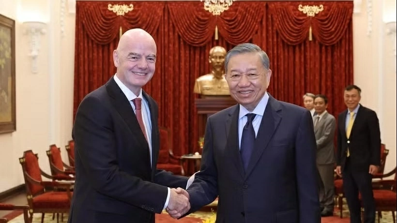 General Secretary, President To Lam receives FIFA President Gianni Infantino in Hanoi