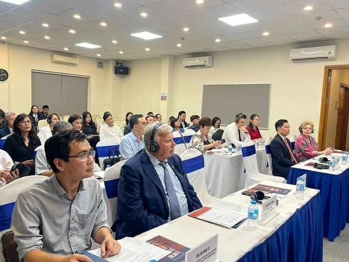 Roundtable discussion on promoting sustainable development through International cooperation in science and education Roundtable discussion on promoting sustainable development through International cooperation in science and education