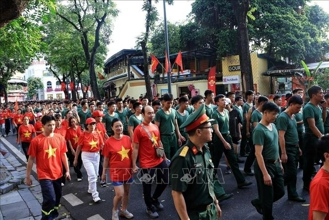 More than 1.7 million people take steps together for a greener, healthier Vietnam