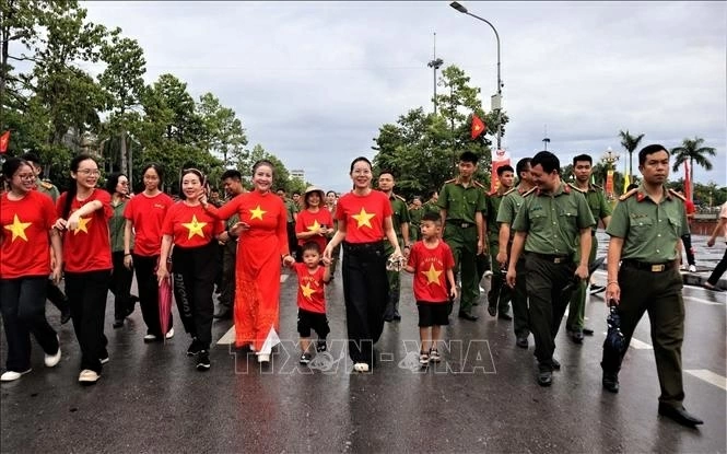 More than 1.7 million people take steps together for a greener, healthier Vietnam