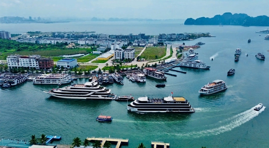 Quang Ninh: A 40-year journey of renewal, paving the way to becoming a centrally-governed city