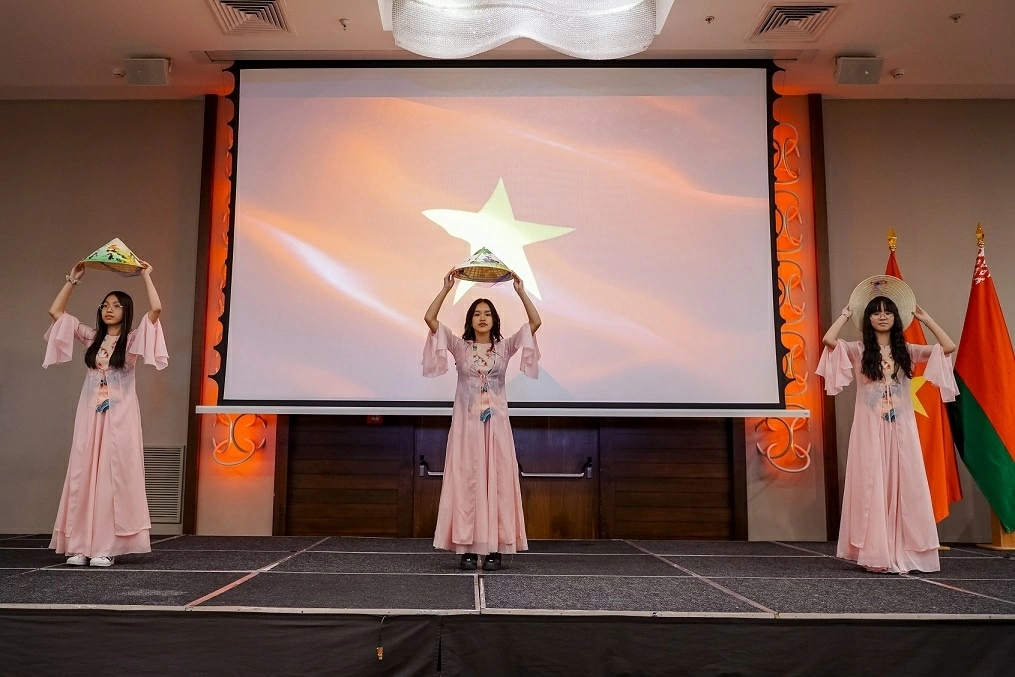 Vietnam Embassy in Belarus hosts reception celebrating 81st National Day Vietnam Embassy in Belarus hosts reception celebrating 81st National Day