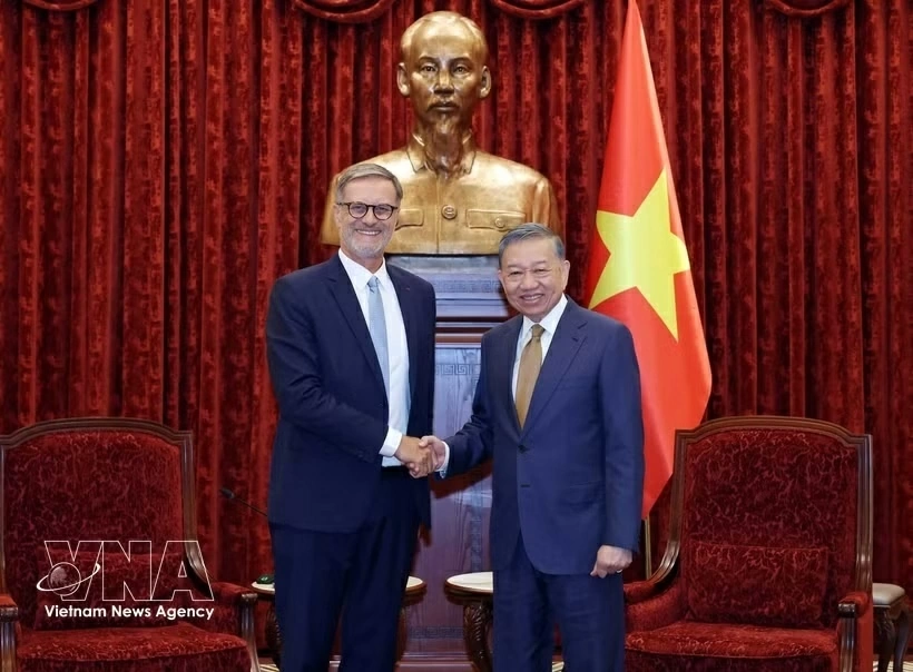 General Secretary, President To Lam receives outgoing French Ambassador