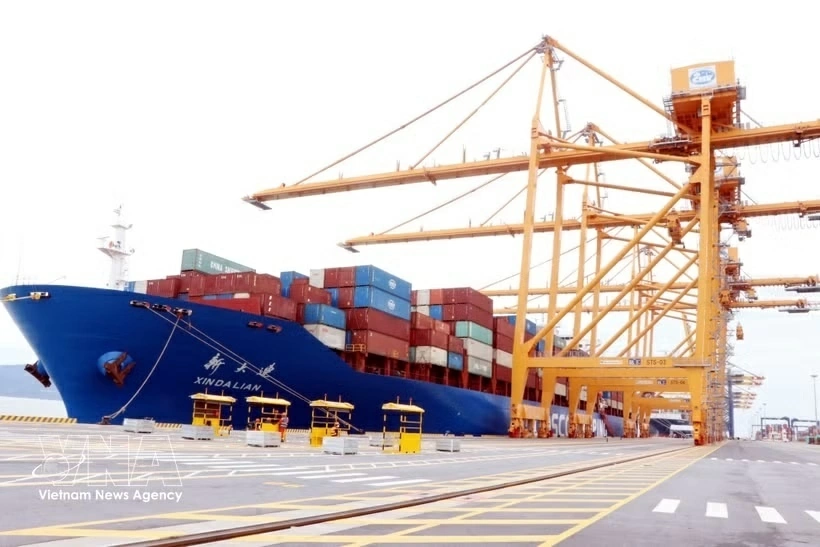 Hai Phong builds modern port system to support national aspirations Hai Phong builds modern port system to support national aspirations