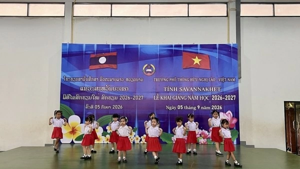 Vietnamese Consul General in Savannakhet attends Opening Ceremony of 2026–2027 Academic Year at Laos-Vietnam Friendship School