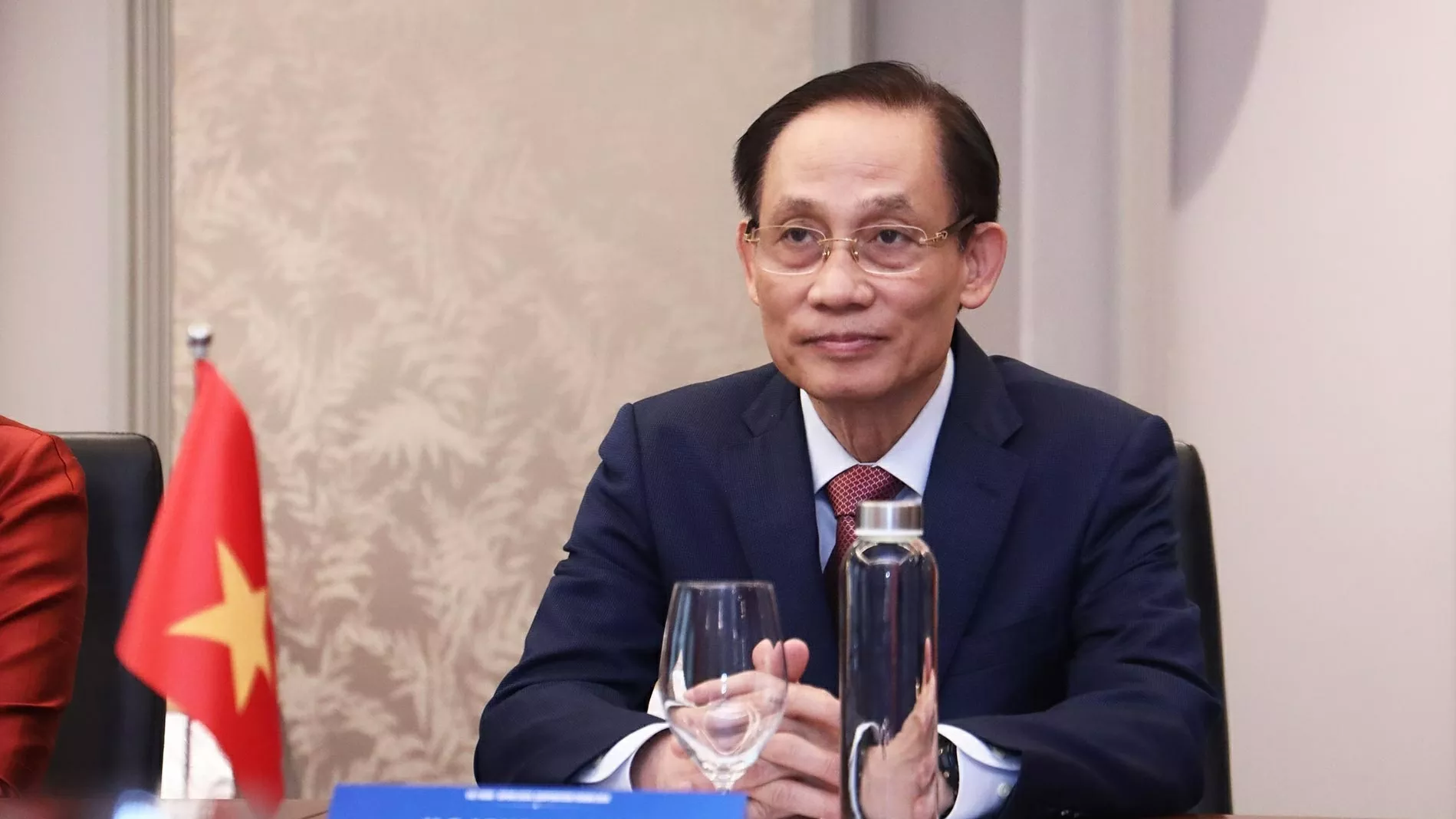 Politburo Member, FM Le Hoai Trung meets BJP Vice President to promote stronger Party-to-Party ties