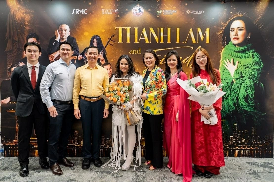 A symphony of three generations and Vietnamese cultural imprint in the Lion City Singapore A symphony of three generations and Vietnamese cultural imprint in the Lion City Singapore