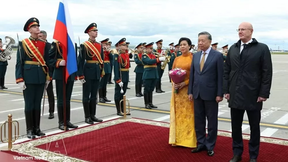 General Secretary, President To Lam begins state visit to Russia