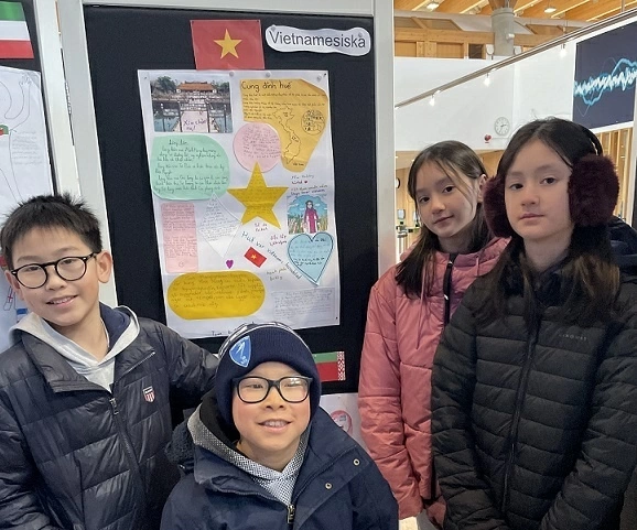 Preserving the Vietnamese language through everyday things