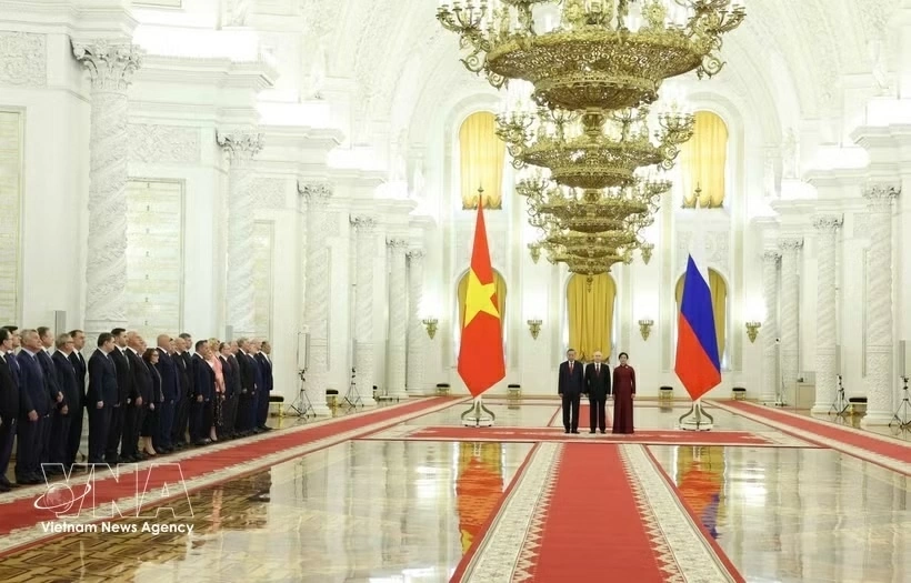 Russian President Vladimir Putin chairs welcome ceremony for Party General Secretary, President To Lam in Moscow