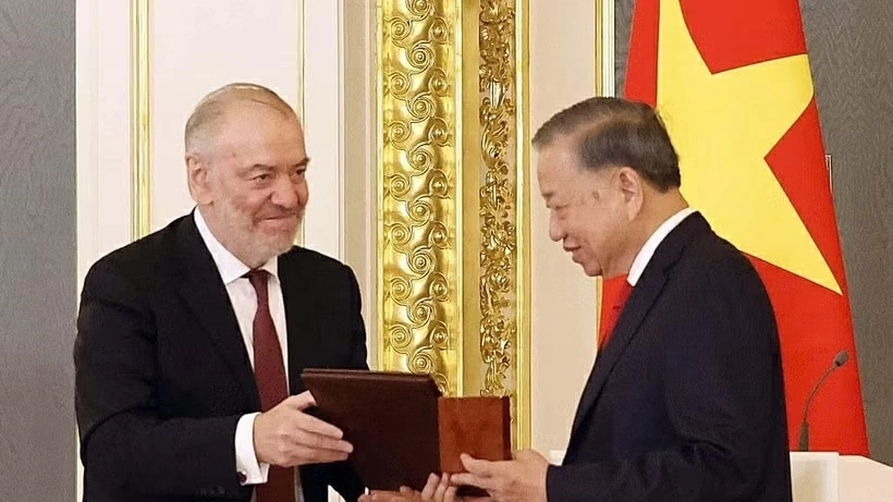Party General Secretary, President To Lam honoured with 2026 Lev Tolstoy International Peace Prize