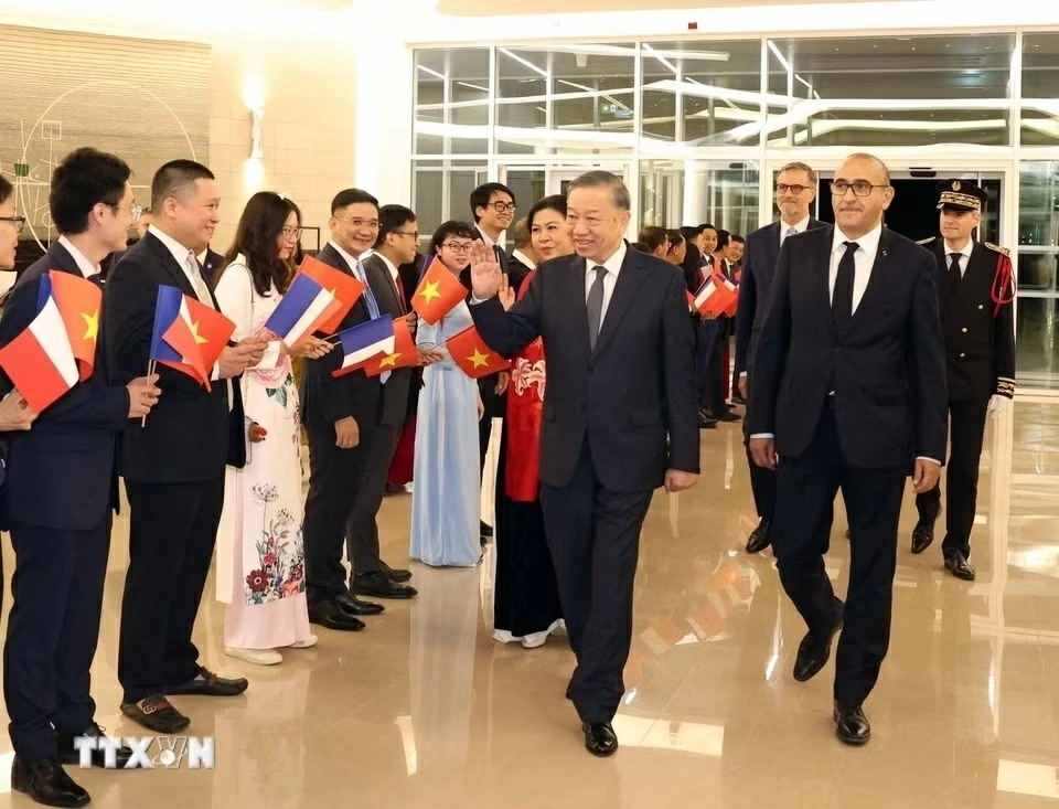 Party General Secretary, President To Lam arrives in Paris for official visit to France, International Space Summit Party General Secretary, President To Lam arrives in Paris for official visit to France, International Space Summit