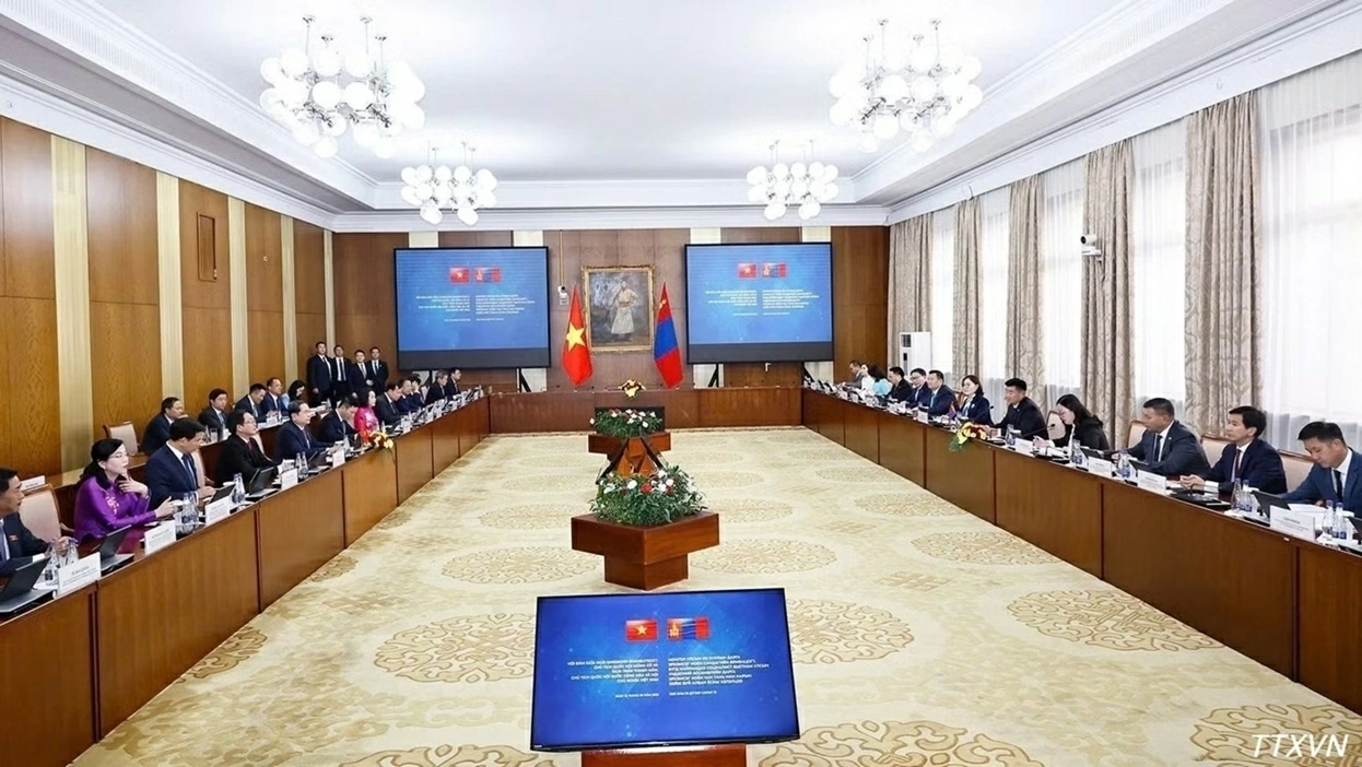 Vietnam, Mongolia legislative leaders hold talks, deepen parliamentary cooperation Vietnam, Mongolia legislative leaders hold talks, deepen parliamentary cooperation