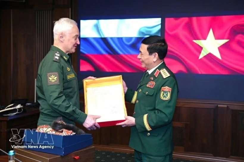 Vietnam, Russia Defence Ministers promote defence cooperation Vietnam, Russia Defence Ministers promote defence cooperation