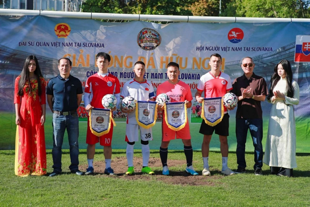 Friendship Football Tournament celebrating National Day in Slovakia: Promoting unity among the Vietnamese community