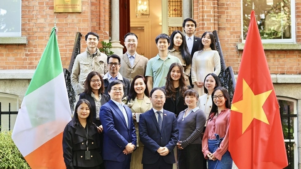 Launch of Network of Vietnamese Experts in Ireland: Connecting knowledge, mobilizing resources, accompanying the Nation