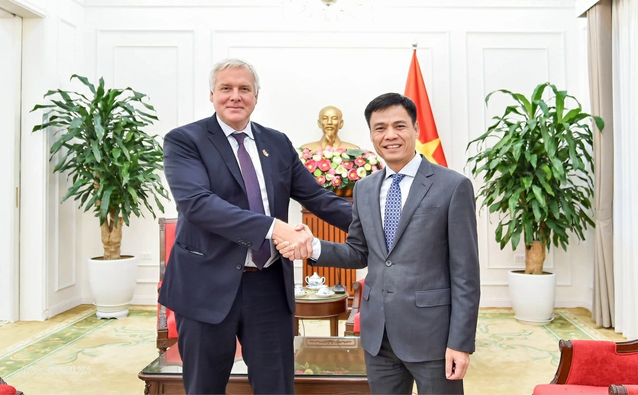 Deputy FM Dang Hoang Giang highlights key focuses of General Secretary, President To Lam's participation in UNGA 81, state visit to Canada Deputy FM Dang Hoang Giang highlights key focuses of General Secretary, President To Lam's participation in UNGA 81, state visit to Canada