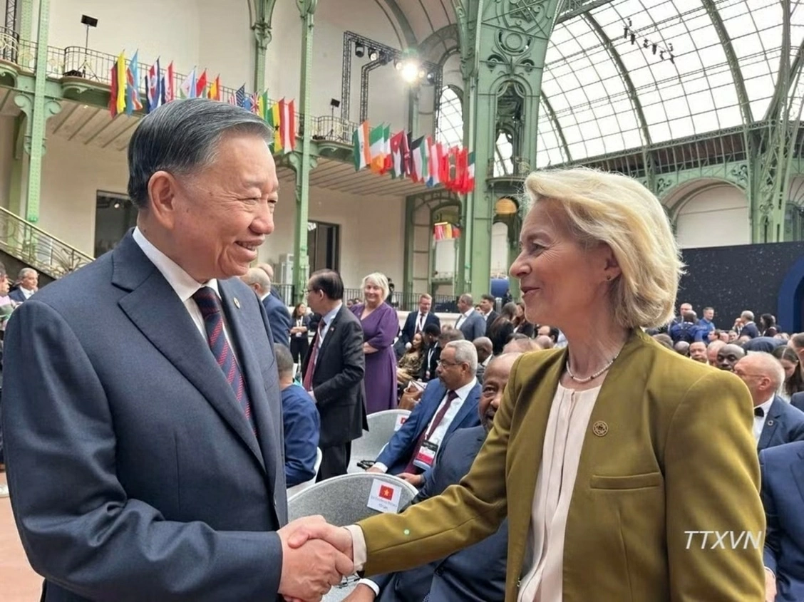 Party General Secretary, President To Lam meets foreign leaders on occasion of International Space Summit Party General Secretary, President To Lam meets foreign leaders on occasion of International Space Summit