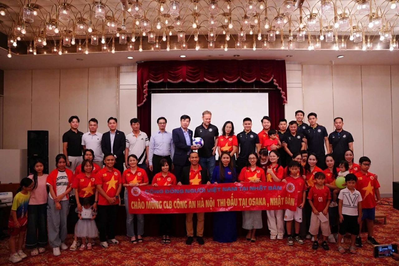 Vietnamese community in Japan 'ignites spirit' for Hanoi Police FC ahead of major match