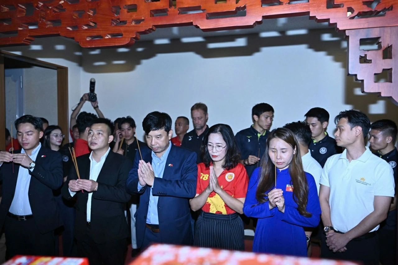 Vietnamese community in Japan 'ignites spirit' for Hanoi Police FC ahead of major match