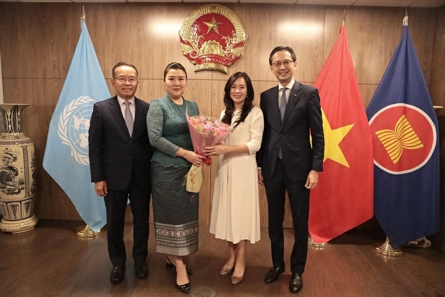 Lao delegation to the United Nations congratulates Vietnam on 81st National Day Lao delegation to the United Nations congratulates Vietnam on 81st National Day