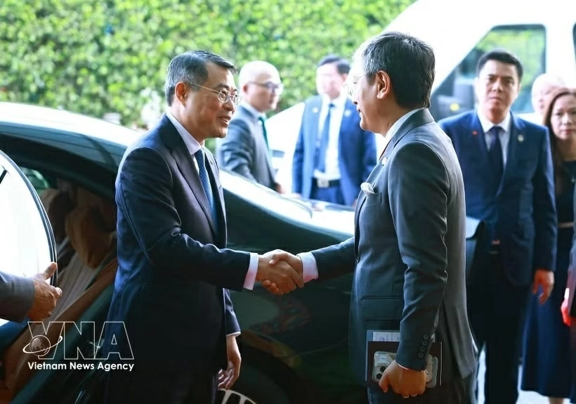 Prime Minister Le Minh Hung wraps up working trip to India