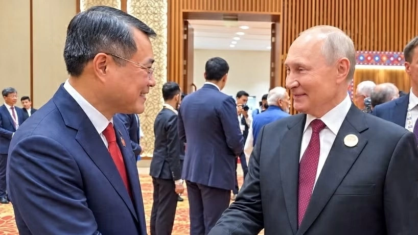 Prime Minister Le Minh Hung meets leaders of countries, int’l organisations on occasion of 18th BRICS Summit