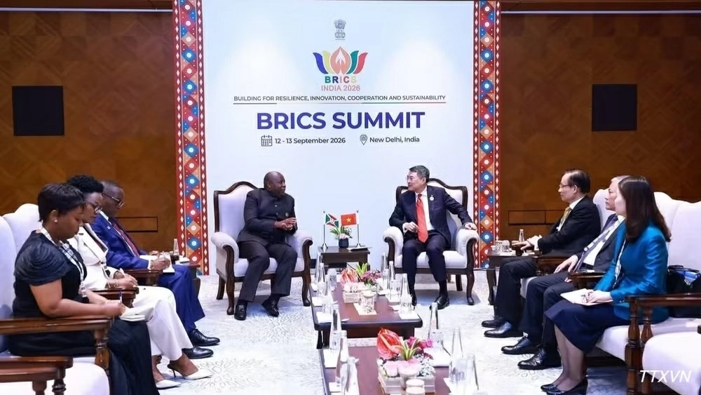 Vietnam attaches importance to promoting friendly relations, cooperation with Burundi: PM
