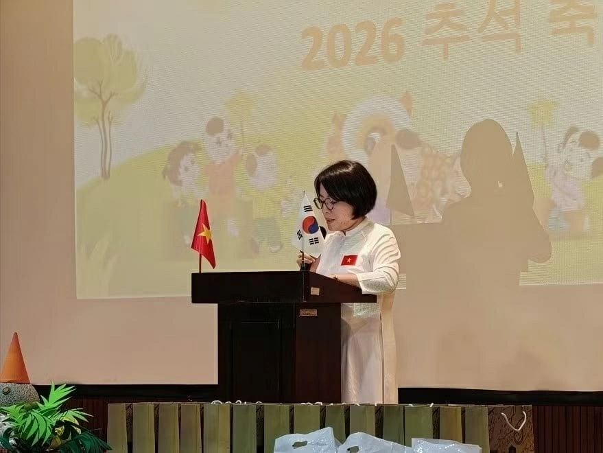 Celebrating Mid-Autumn Festival – Strengthening the Vietnamese community in RoK's Incheon