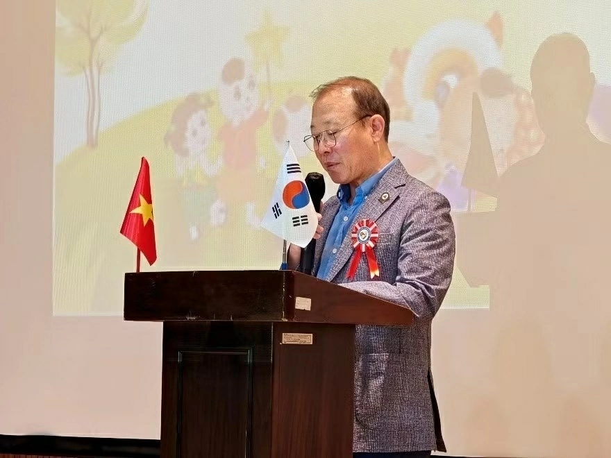 Celebrating Mid-Autumn Festival – Strengthening the Vietnamese community in RoK's Incheon