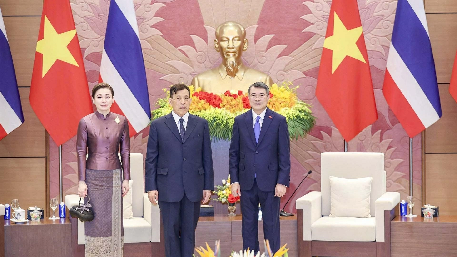 Vietnam, Thailand have ample room to complement and develop together: Prime Minister Le Minh Hung
