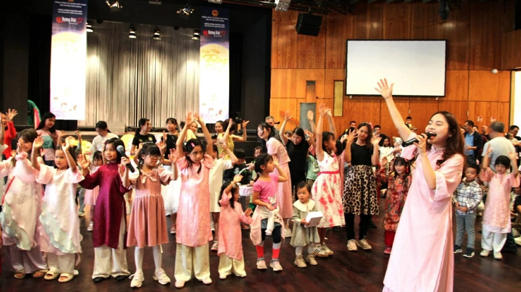 Mid-Autumn Festival 2026 – Strengthening community bonds, spreading Vietnamese culture in Germany