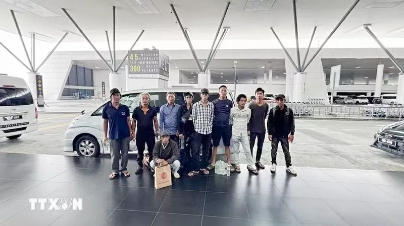 Ministry of Foreign Affairs provides information on the rescue of 10 Vietnamese citizens in Malaysia
