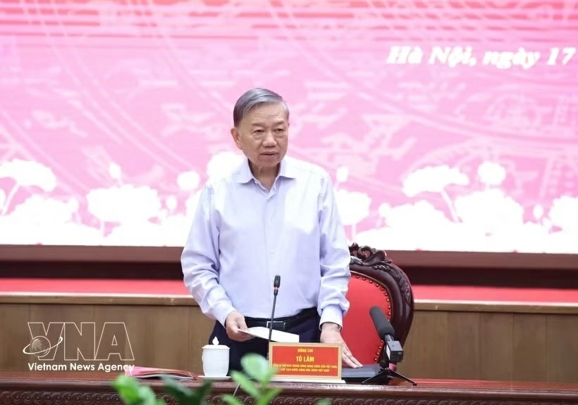 Hanoi must make personnel evaluation reform a breakthrough: Party General Secretary, President To Lam