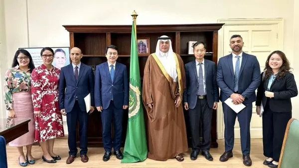 Deputy Foreign Minister Le Anh Tuan pays a working vist to Egypt