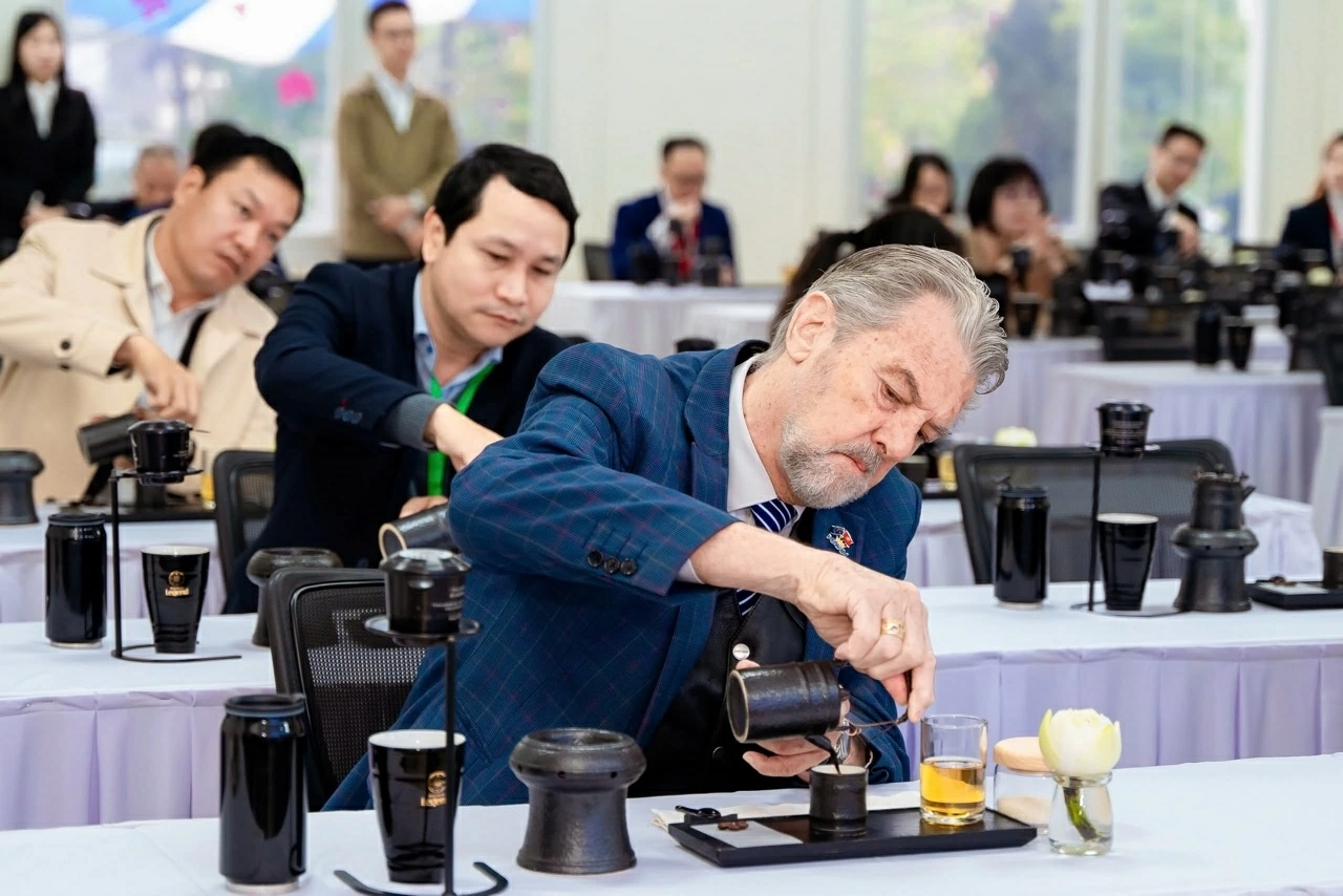 The Tao of Coffee's mark on the homeland of Japanese tea art