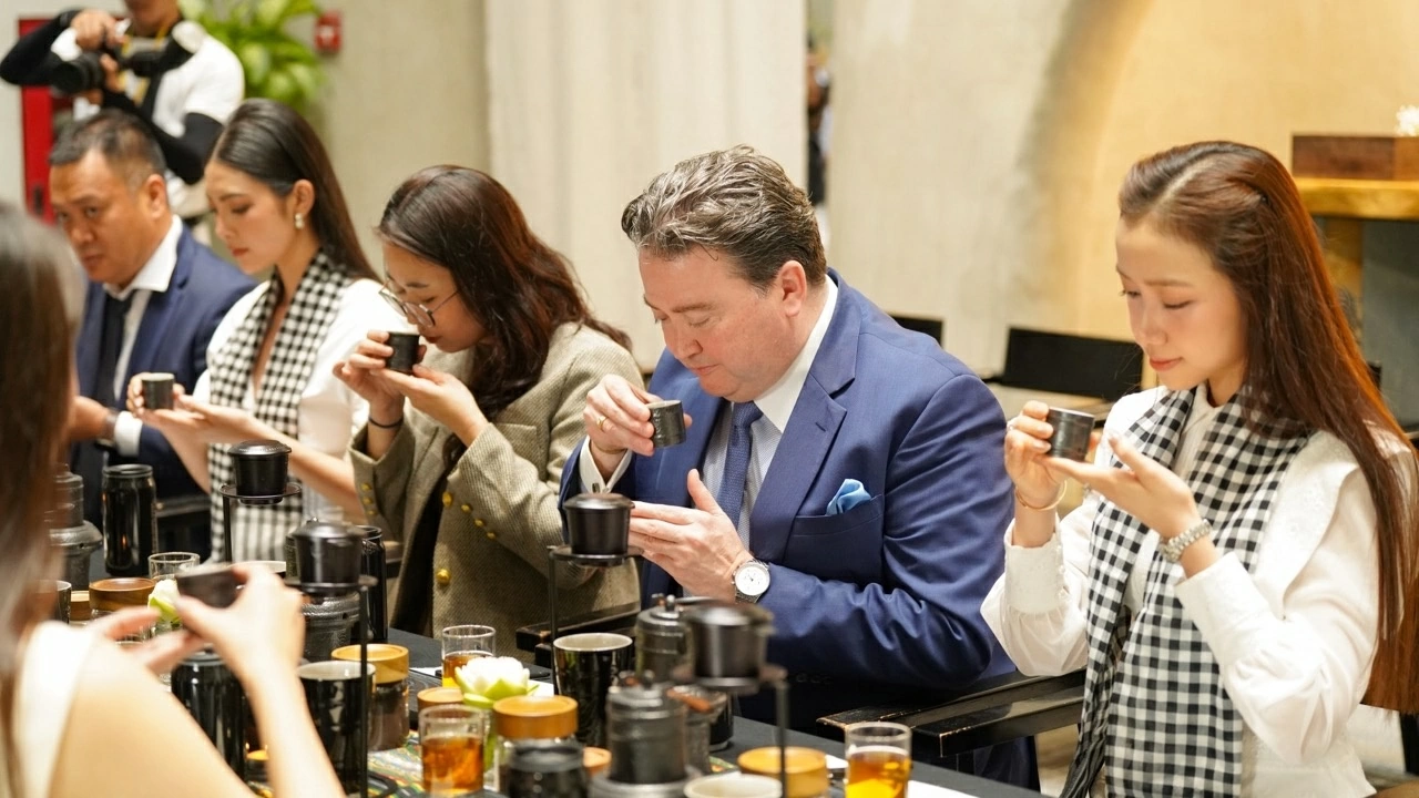 The Tao of Coffee's mark on the homeland of Japanese tea art