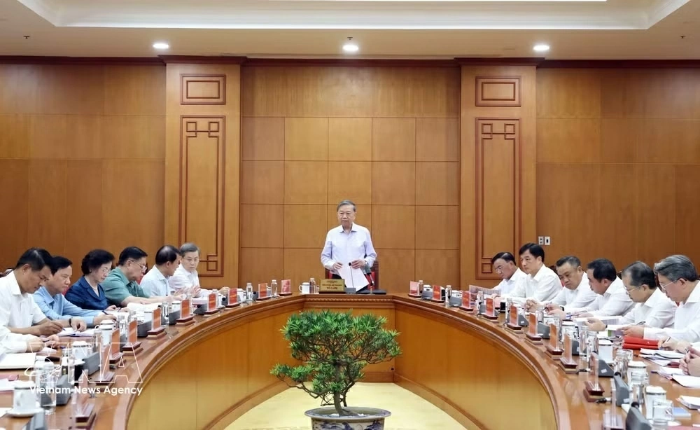 Fight against corruption, negative phenomena must follow ‘talk less, do more’ motto: General Secretary, President To Lam Fight against corruption, negative phenomena must follow ‘talk less, do more’ motto: General Secretary, President To Lam